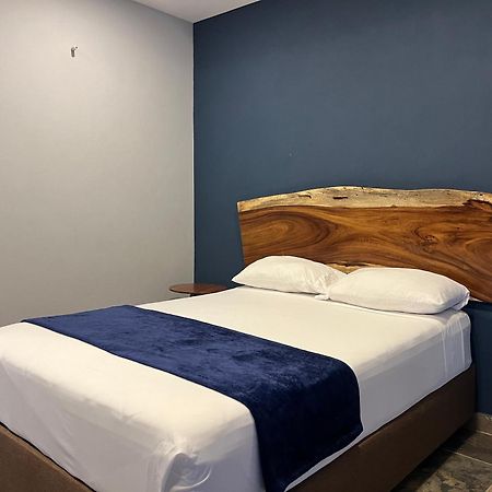 טקילה Hotel La Bikina מראה חיצוני תמונה