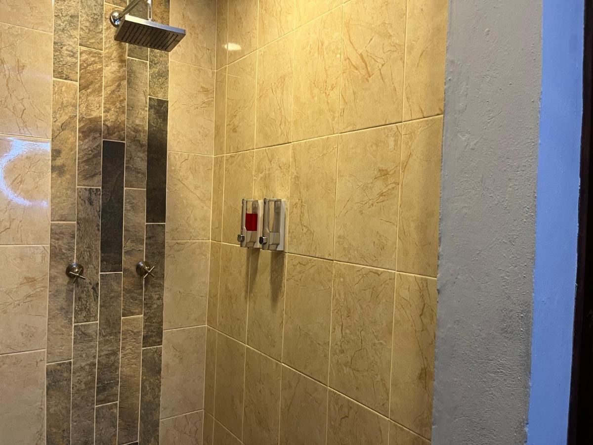 טקילה Hotel La Bikina מראה חיצוני תמונה