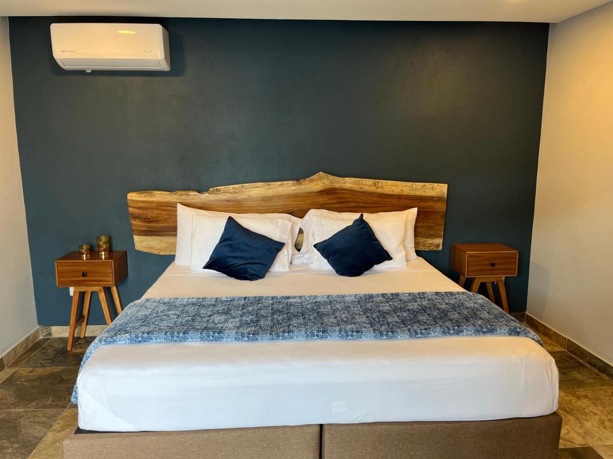 טקילה Hotel La Bikina מראה חיצוני תמונה